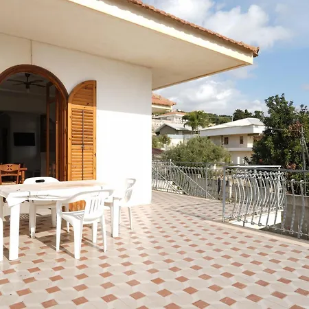 Dolce - Panorama A Con Parcheggio Privato *