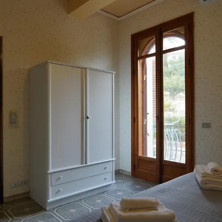 Dolce - Panorama A Con Parcheggio Privato Hébergement de vacances